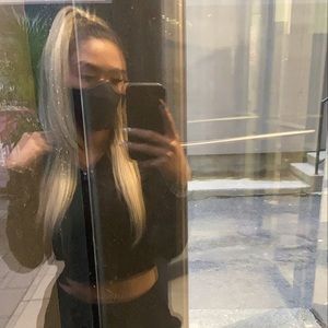 Meet your Posher, Cora